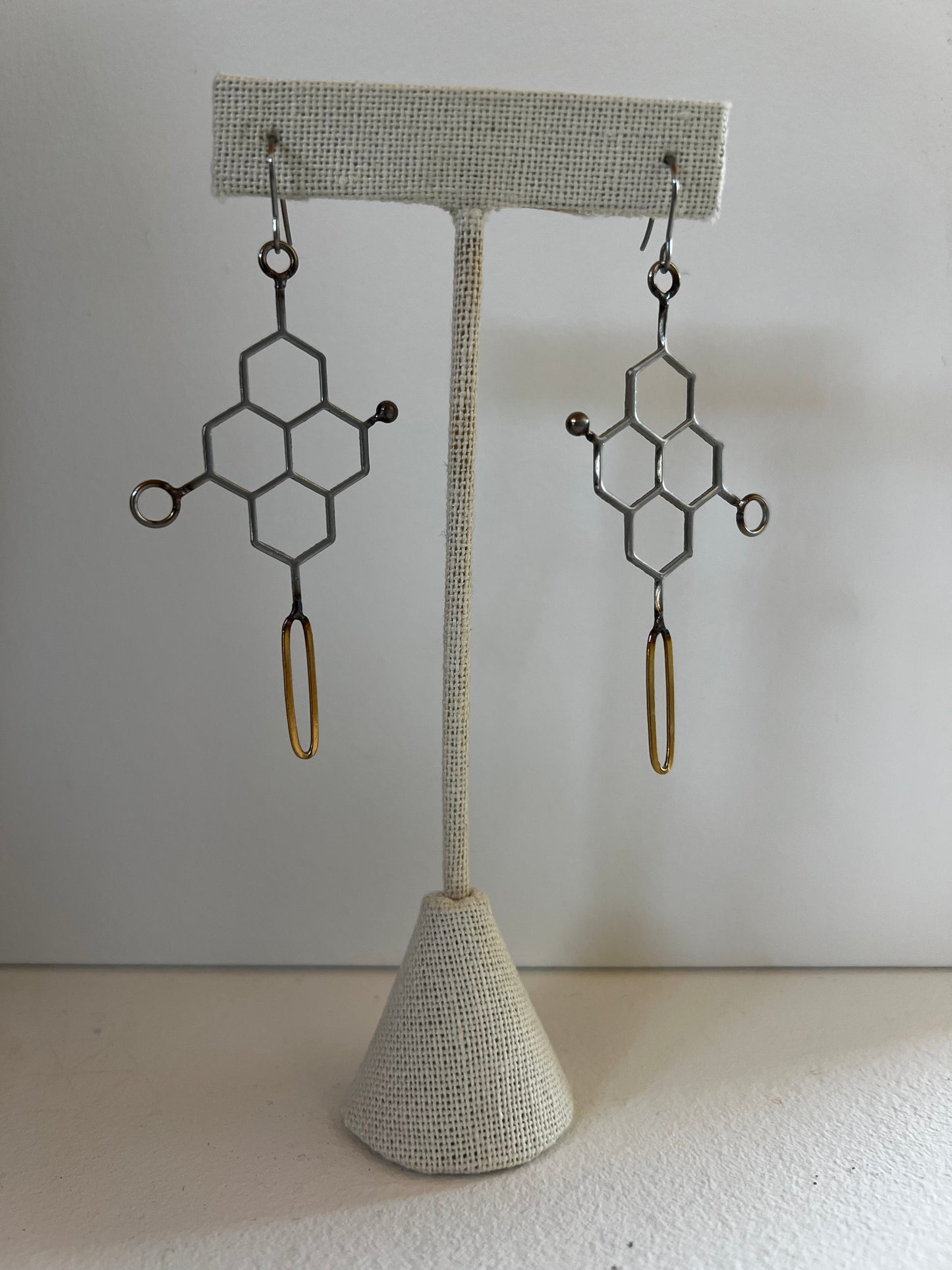 Asymmetrical Honeycomb Earrings, Skrap 41
