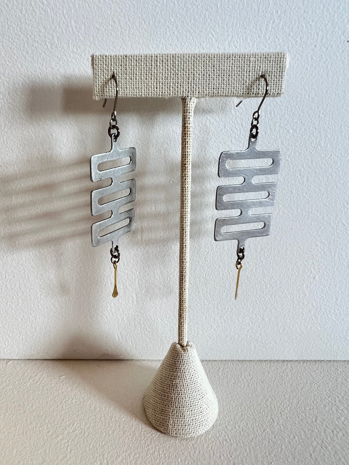 Triple Maze Earrings, Skrap 34