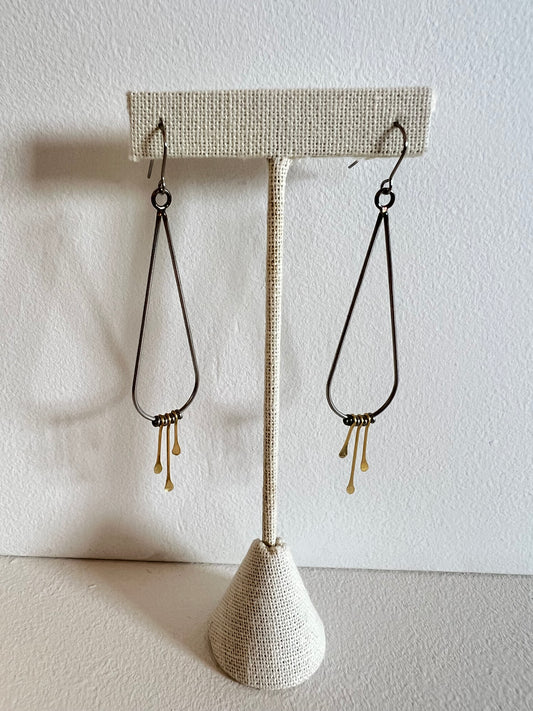 Teardrop with gold pin Earrings, Skrap 36