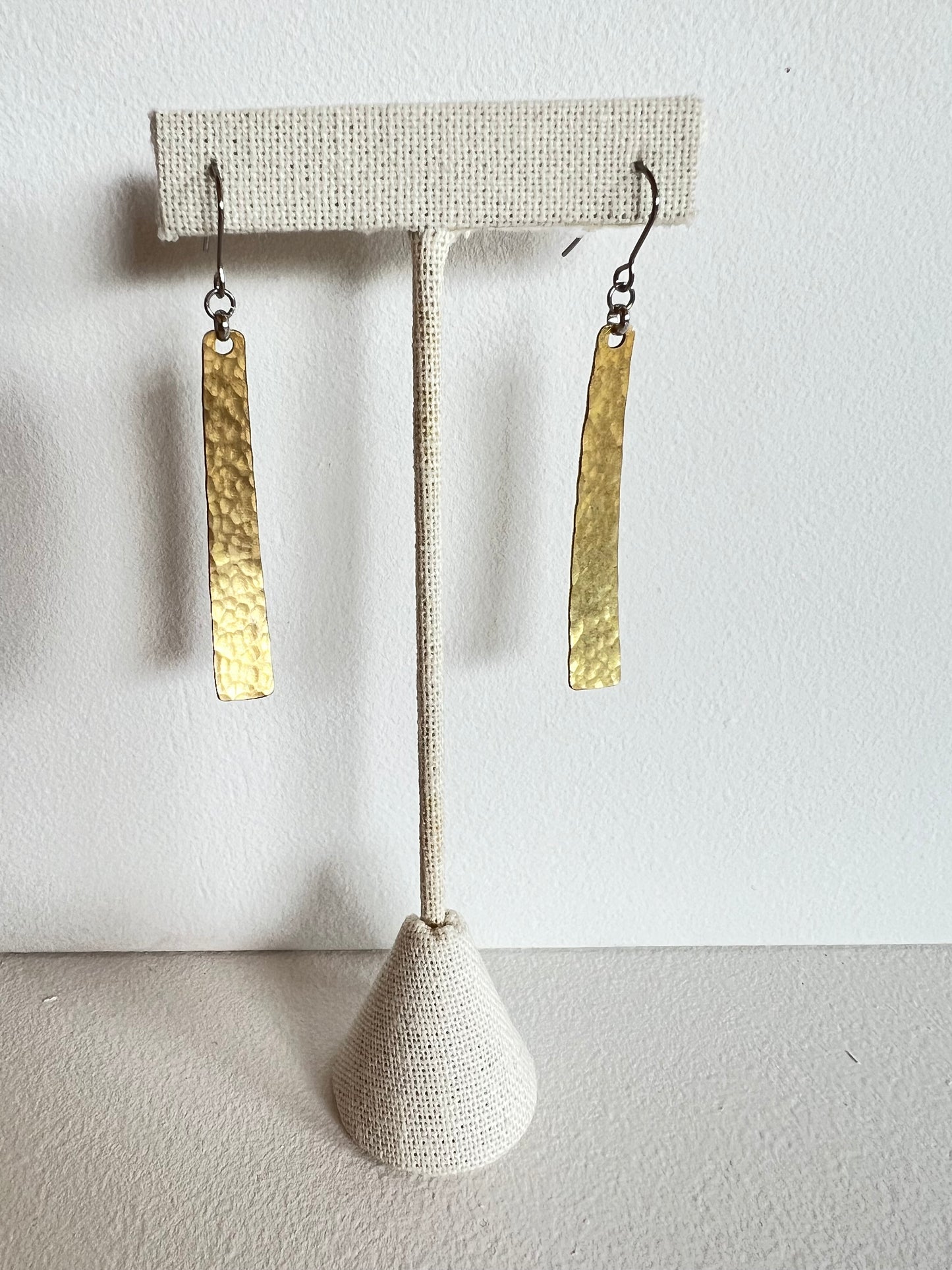 Hammered Brass Dangles, Skrap 39