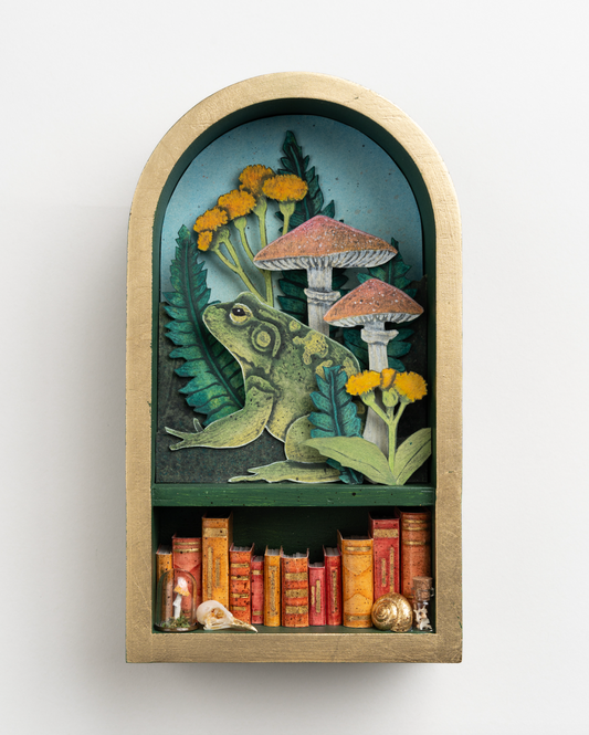 "At the Bottom of the Garden" 10.5 x 5.75 x 2.5
